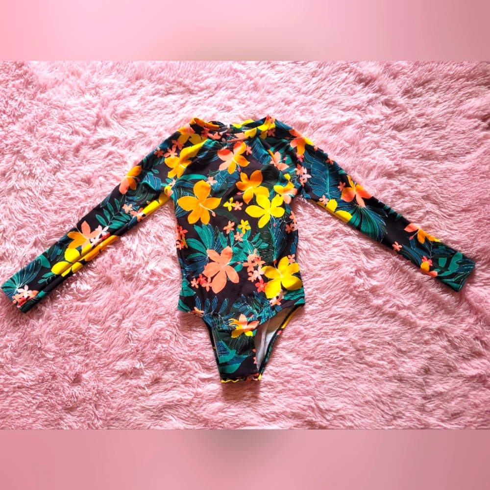 Old Navy Long-Sleeve Cutout-Back Matching Print One-Piece Swimsuit